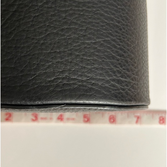 Black pebbled Leather Leopard Print Round Zipper Bucket shoulder Crossbody Bag - Picture 6 of 12